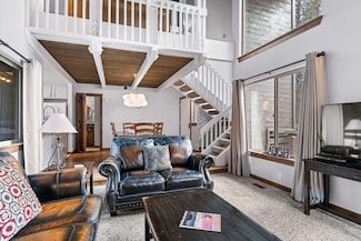 57026 Tennis Village Unit 27, Sunriver, OR 97707