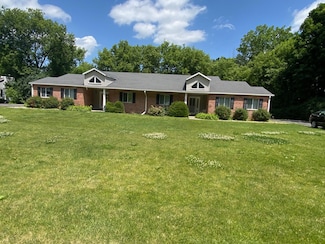 19110 Emerald Dr Unit 20, Brookfield, WI 53045