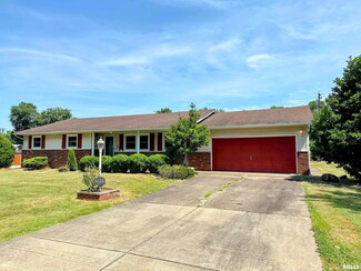 2904 Edgewood Park, Marion, IL 62959