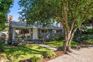 3844 49th Ave SW, Seattle, WA 98116