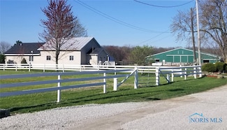 2574 County Road 74, Gibsonburg, OH 43431