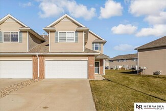 17520 Seward Plaza, Omaha, NE 68118