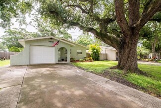 13143 Center Ave, Largo, FL 33773