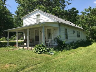 5332 Newton St, Mission, KS 66202