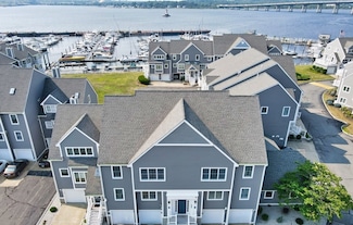700 Shore Dr Unit 9-907, Fall River, MA 02721