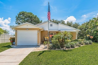 723 Merlins Ct, Tarpon Springs, FL 34689