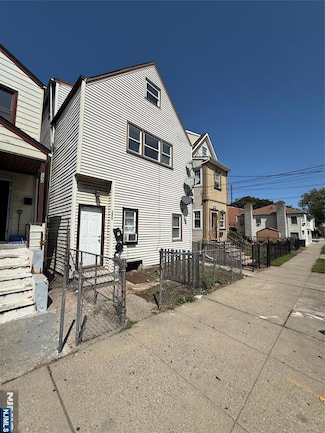 288 Sherman St, Passaic, NJ 07055