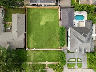3802 Wickersham Ln, Houston, TX 77027