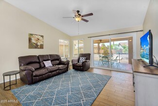 25462 S Truro Dr Unit 10, Sun Lakes, AZ 85248