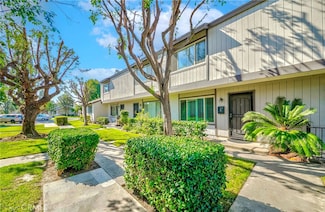 8833 Brookdale Dr, Garden Grove, CA 92844