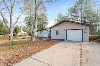 11662 E Main St, Lake Nebagamon, WI 54849