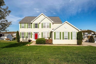 618 Hayfield St, Morgantown, WV 26508