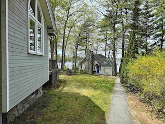 19 Smith Cove Rd, Gilford, NH 03249