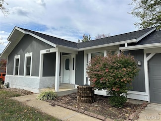 4155 Attleboro Ct, Saint Charles, MO 63304