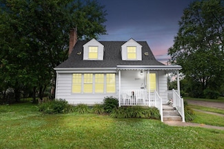 21197 Nummer St, Warren, MI 48089