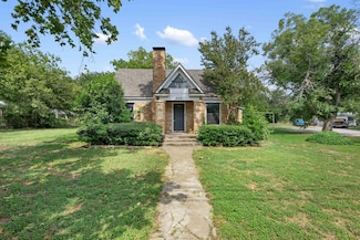 555 Hopewell Rd, Bertram, TX 78605
