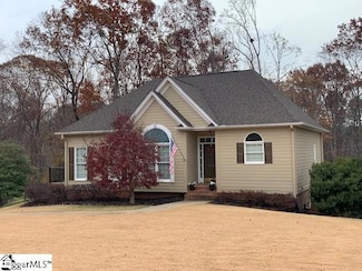 228 Goldenstar Ln, Greer, SC 29651