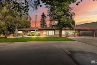 3616 Three Bars St, Bakersfield, CA 93314