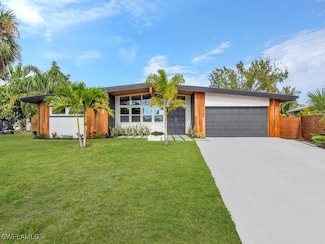 4353 S Atlantic Cir, North Fort Myers, FL 33903