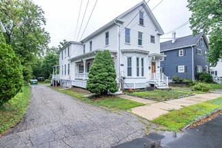10 Maple St, Dover, NH 03820