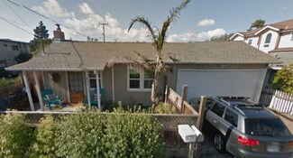 401 34th Ave, Santa Cruz, CA 95062