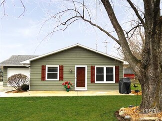 7525 Brookward Pass, Fort Wayne, IN 46835