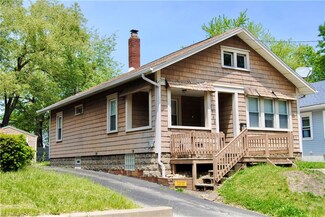 1745 Flint Ave, Akron, OH 44305
