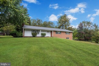 13418 Blenfield Rd, Phoenix, MD 21131