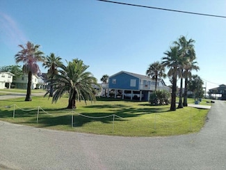 16605 Curlew Rd, Jamaica Beach, TX 77554