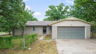 4219 W 64th St, Tulsa, OK 74132