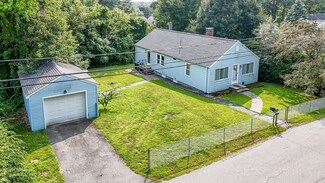 74 Hillcrest Rd, Dracut, MA 01826