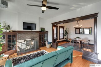 3828 Cass St Unit 6, Omaha, NE 68131