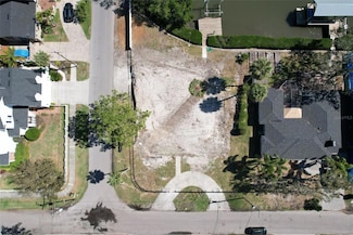 16 S Treasure Dr, Tampa, FL 33609