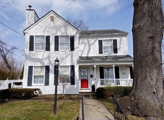 132 Woodland Ave, Neptune, NJ 07753