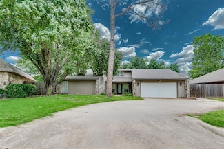 816 Woodbury Dr, Edmond, OK 73034