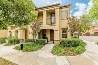 20319 Paseo Meriana, Los Angeles, CA 91326