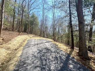 10 Imperial Dr, Franklin, NC 28734