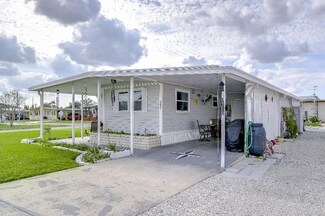 4641 Madison Ave, Zephyrhills, FL 33541