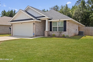 14077 Fox Hill Dr, Gulfport, MS 39503