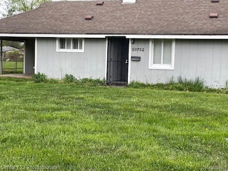 28752 Glenwood St, Inkster, MI 48141