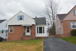 4082 Bayard Rd, Cleveland, OH 44121