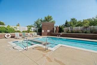 950 Massachusetts Ave Unit 211, Cambridge, MA 02139