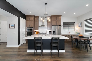 656 Daniel Freeman Cir, Inglewood, CA 90301