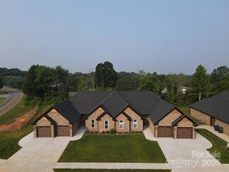 3341 48th Ave NE Unit 15A, Hickory, NC 28601