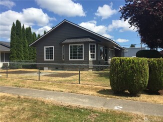 956 Maple St, Longview, WA 98632