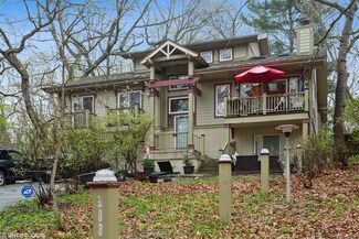 803 E Wilson Ave, Beverly Shores, IN 46301