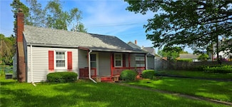 1008 Parkside Dr, Elmira, NY 14904