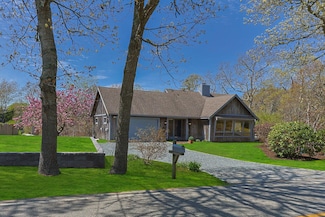 8 Kildee Rd, Harwich Port, MA 02646