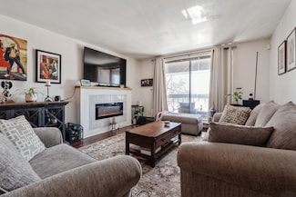 3765 N 88th St Unit 308, Milwaukee, WI 53222