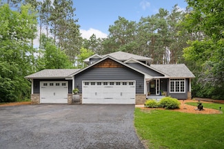 13171 Island View Dr NW, Elk River, MN 55330